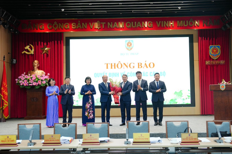 Bộ Tư pháp thông báo quyết định điều động, bổ nhiệm đồng chí Phan Chí Hiếu